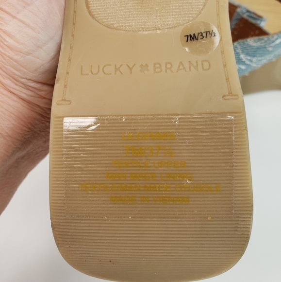 Lucky Brand Demmia Blue Denim Paisley Adj. Back Strap Platform Wedge Sz 7 Boho - Picture 8 of 10